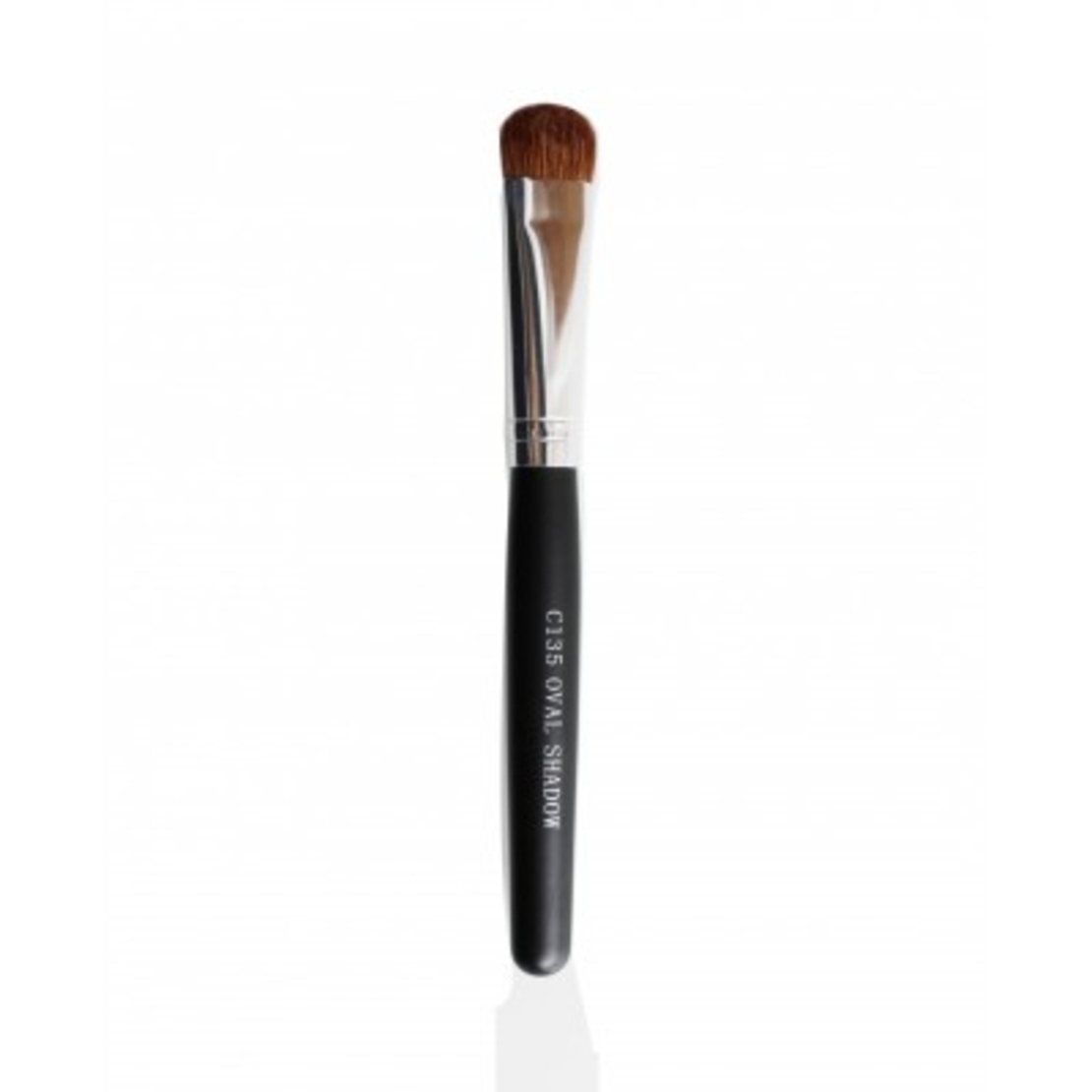 Crown Brush Oval Shadow C135