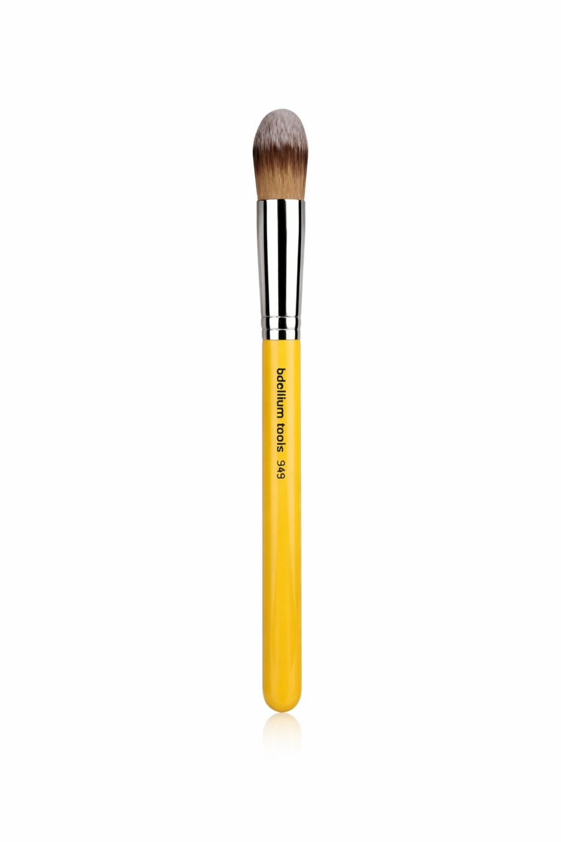 Bdellium Tools  Studio Series - Pointed Foundation - PENSULĂ PENTRU FOND DE TEN ȘI PRODUSE CREMOASE - 949 S