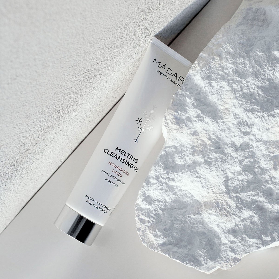 MÁDARA Melting Cleansing Oil BIO VEGAN – 100 ml | Ulei Demachiant pentru Ten Uscat
