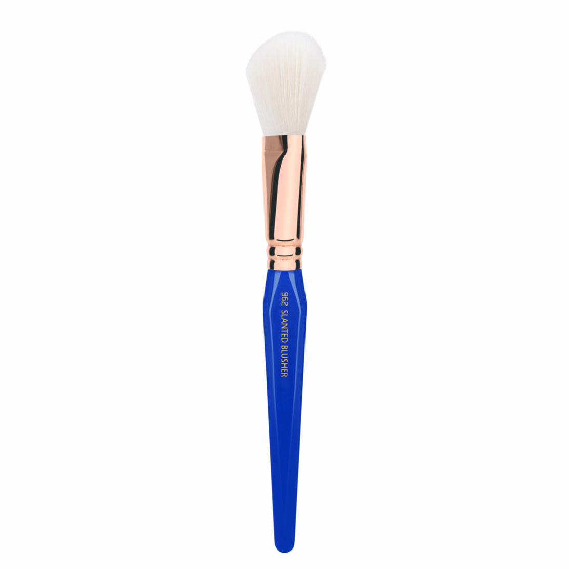 Bdellium Tools Golden Triangle Series-  962 Slanted Blusher - PENSULĂ PENTRU FARD DE OBRAZ ȘI PRODUSE PUDRATE - 962 GT