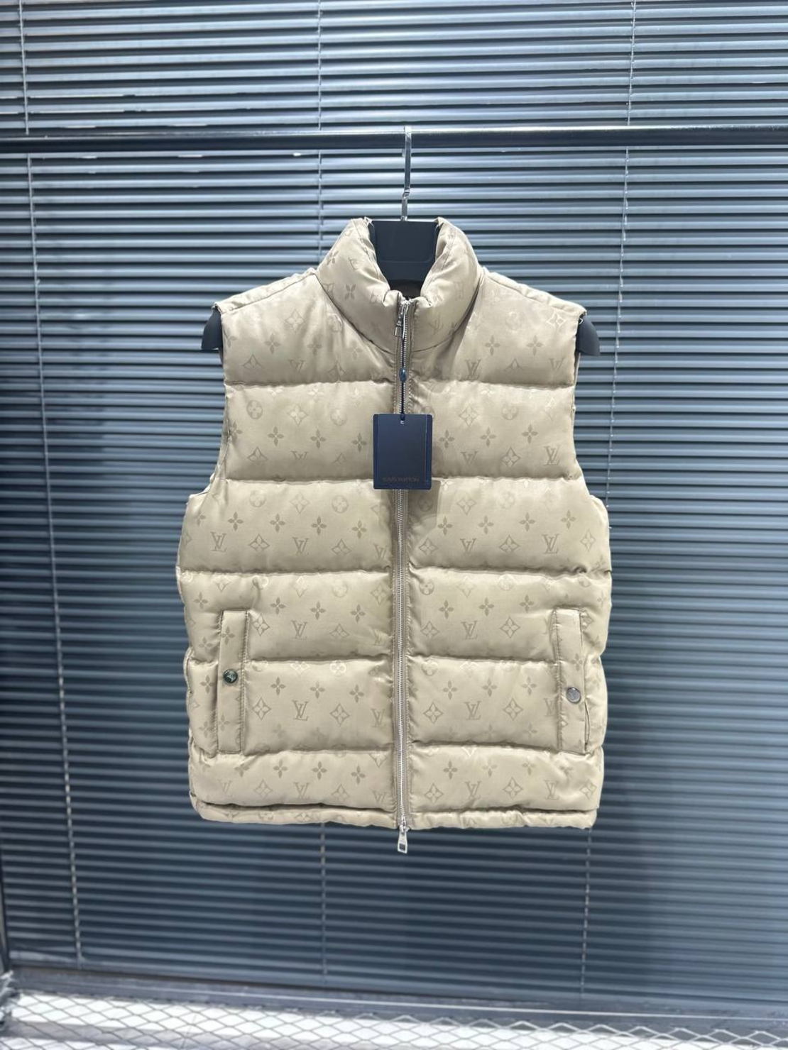 Vesta Luis Vuitton
