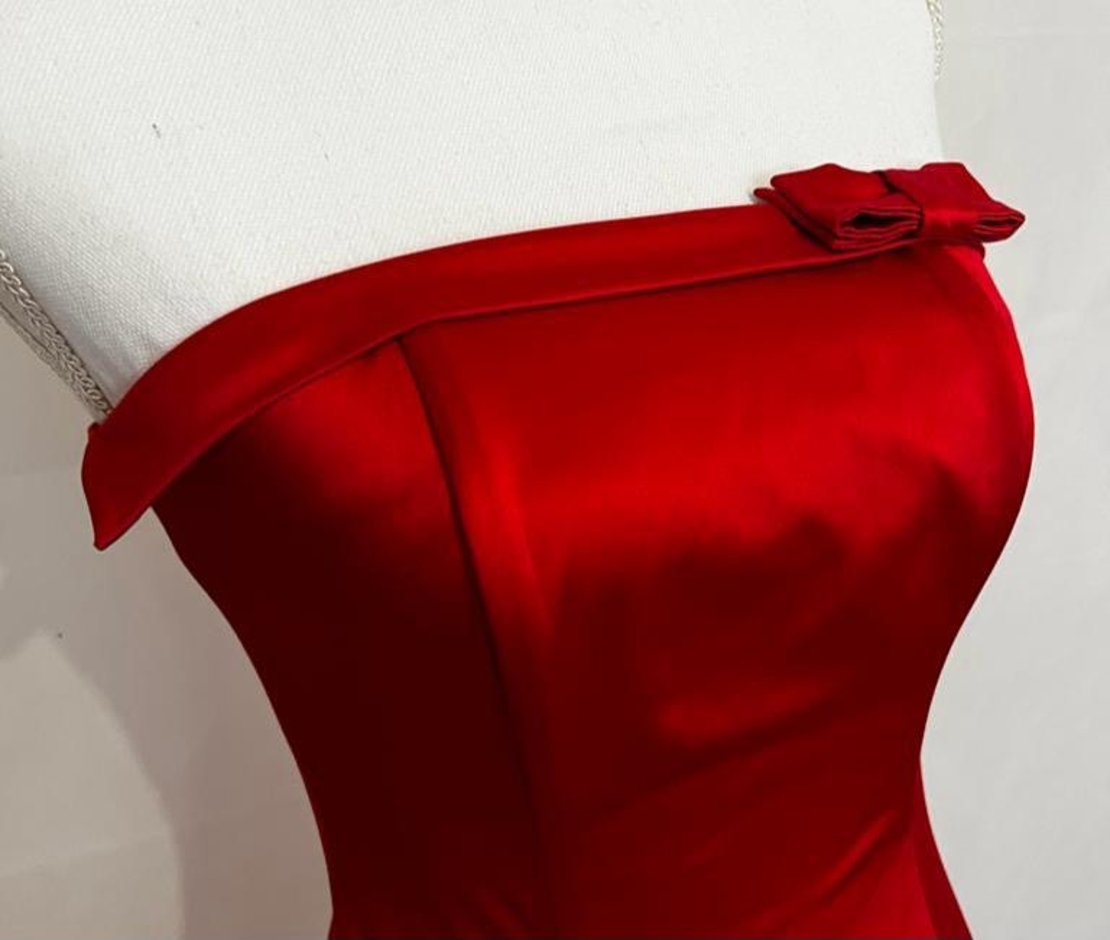 Rochie dreapta cu corset