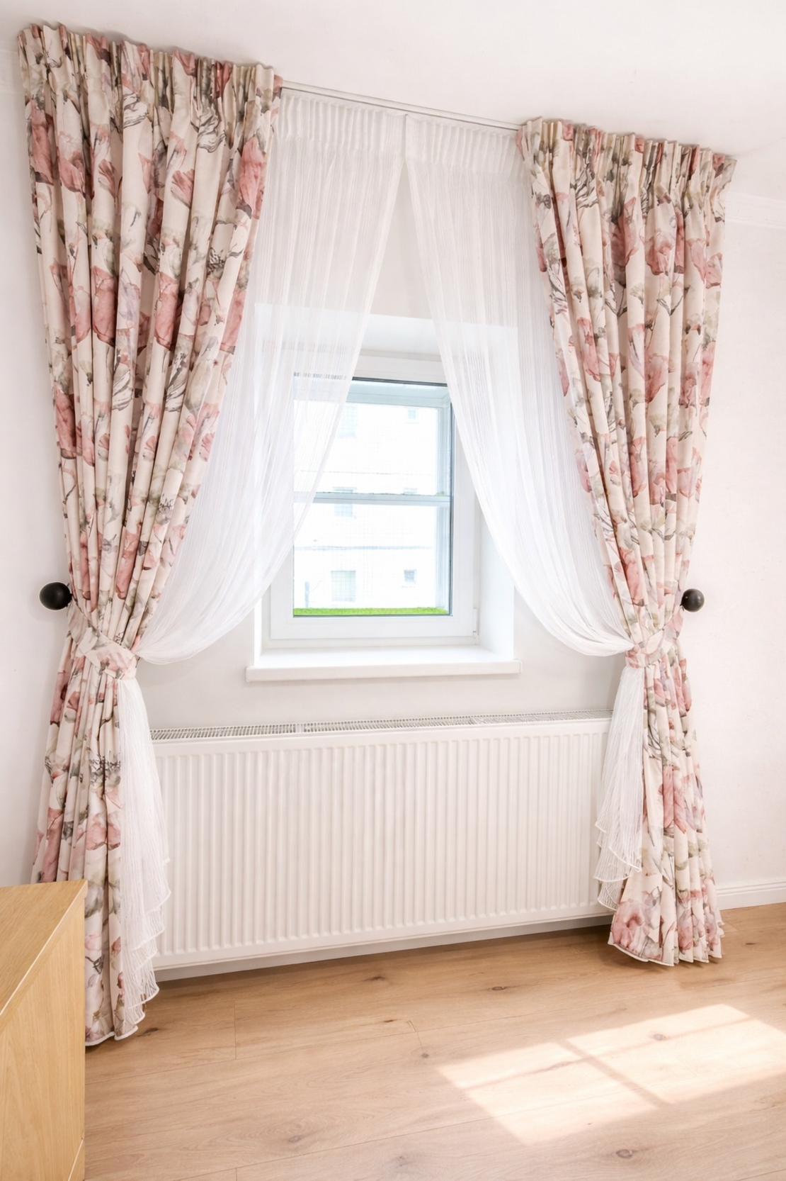 Draperie Emerald si perdea Storia