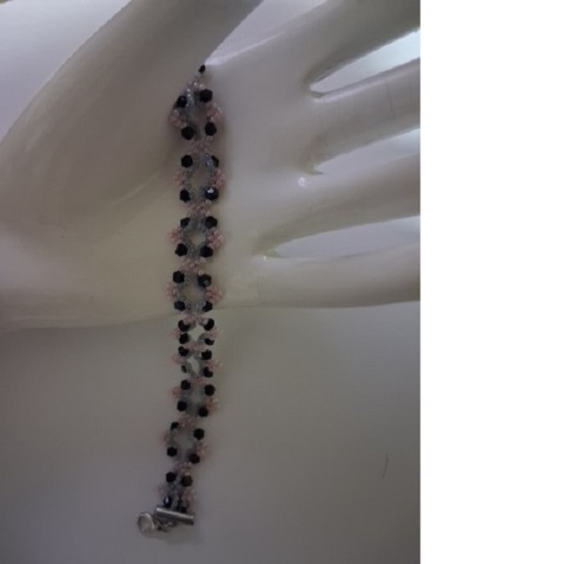 Bratara margele 1