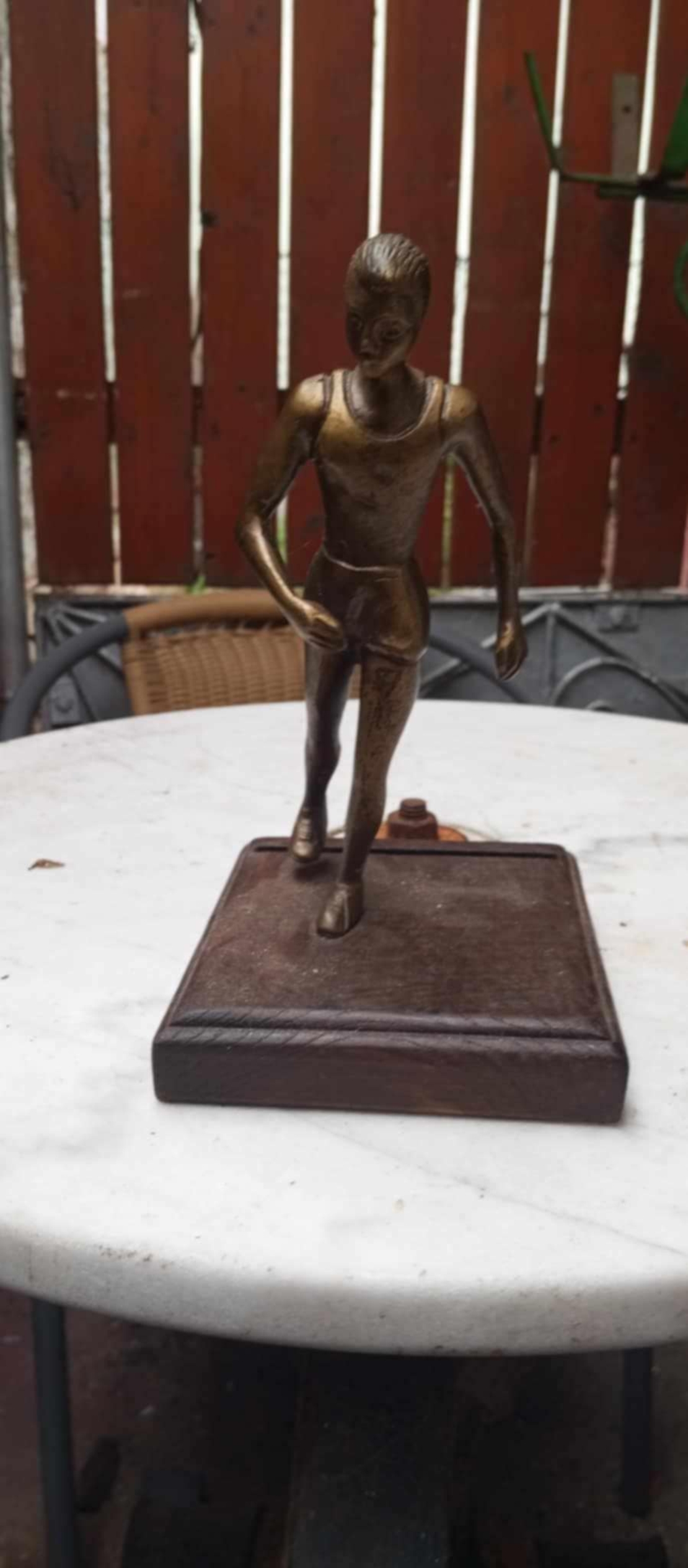 Statueta fin bronz masiv antichizat