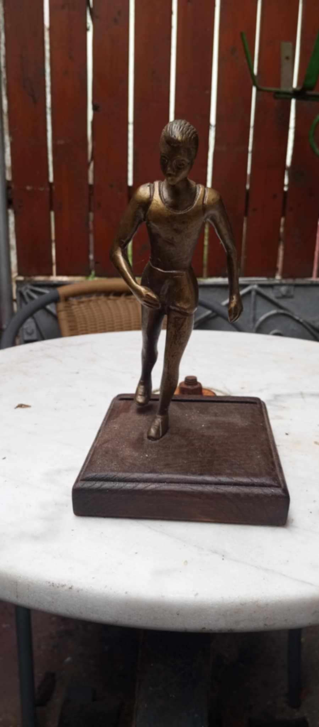 Statueta fin bronz masiv antichizat