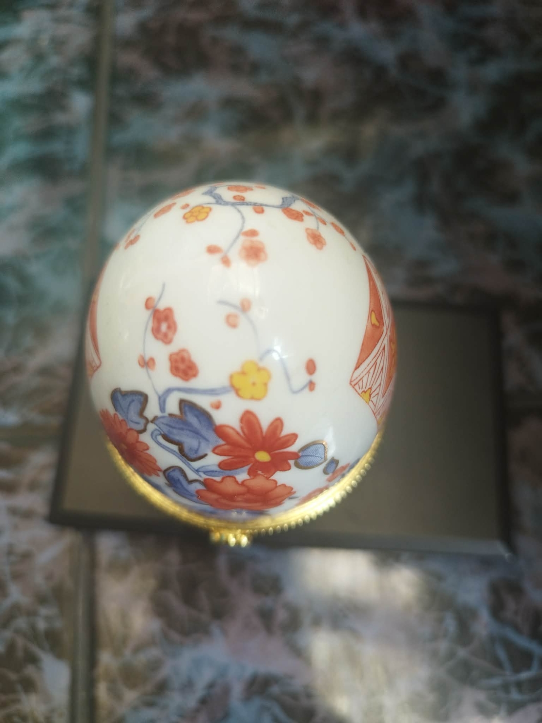 Cutiuță pt bijuterii tip ou faberge