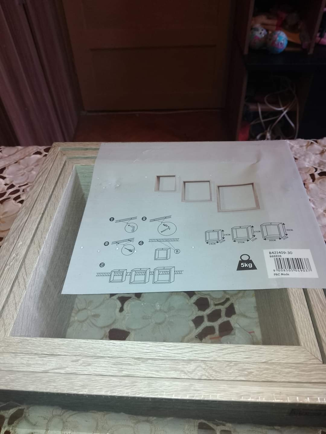 Dulapuri decorative de perete noi