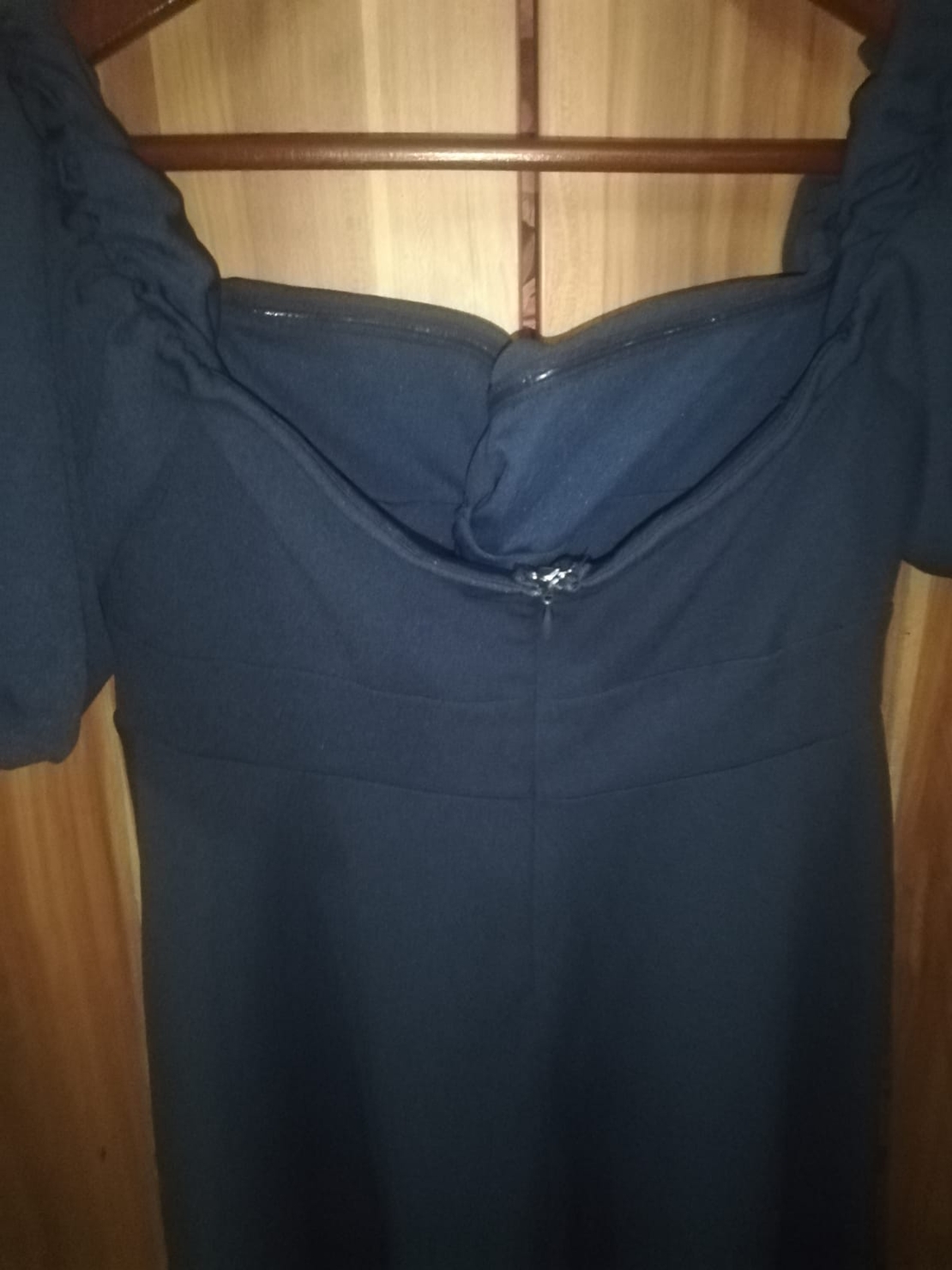 Rochiță midi cu volănașe