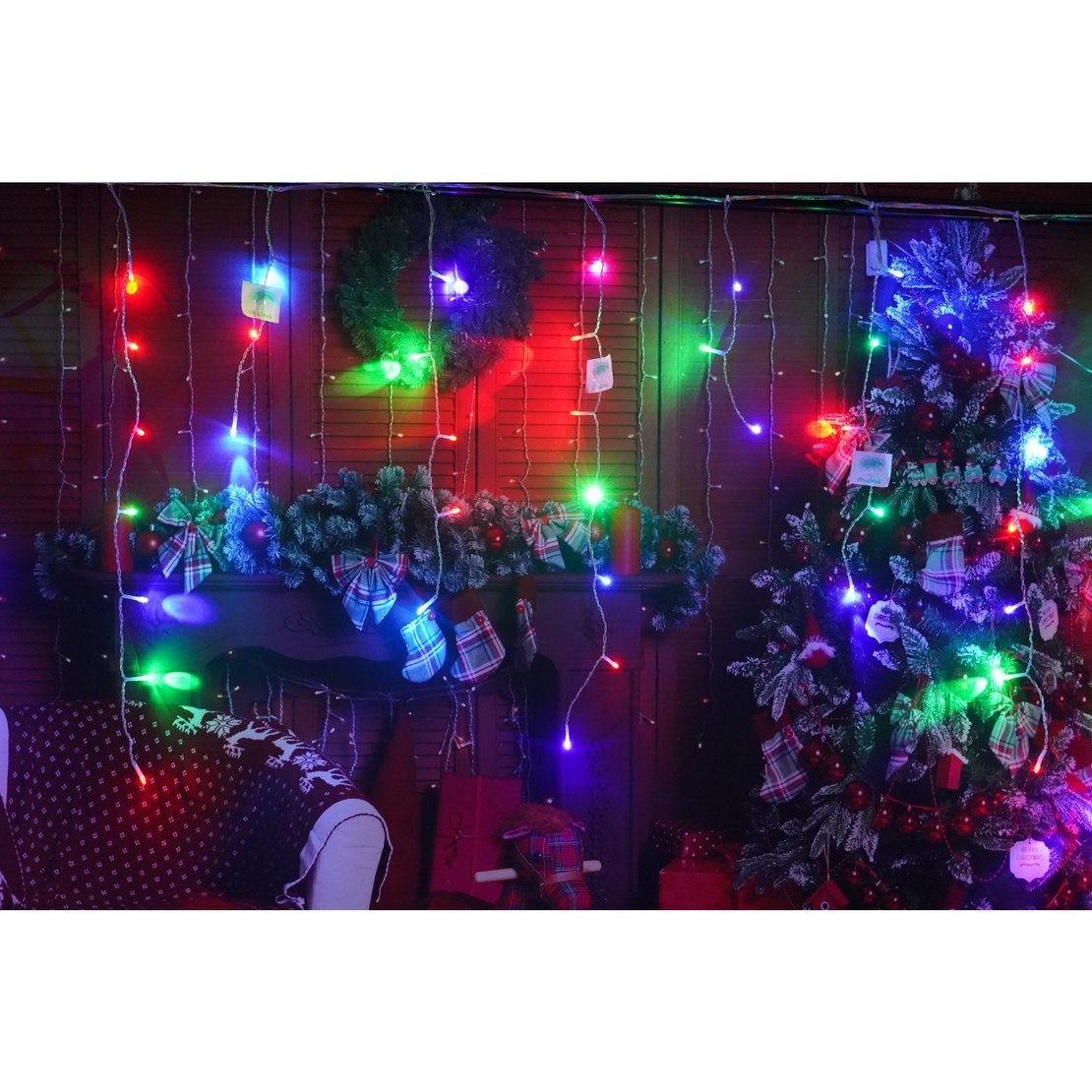 Instalatie de Craciun, Flippy®, Tip Turturi, Sectiune 5 m, 143 LED-uri, 8 Jocuri de Lumini, Fir Alb, Lumina RB-RG, IP44, Interconectabila
