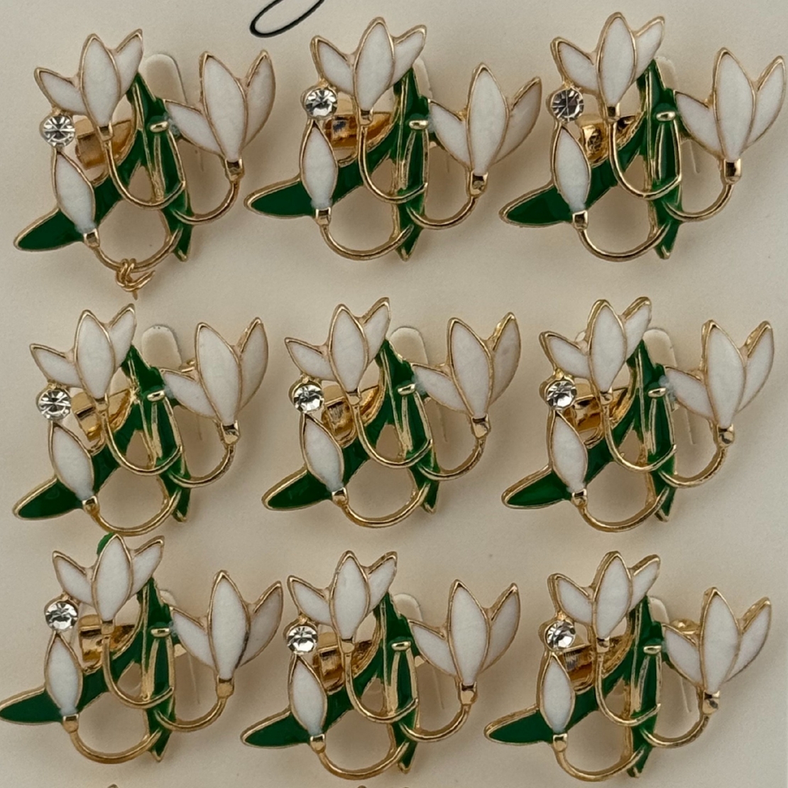 Set 12 Brose Martisor Primavara, Jolie, Model Buchet Ghiocei cu Piatra