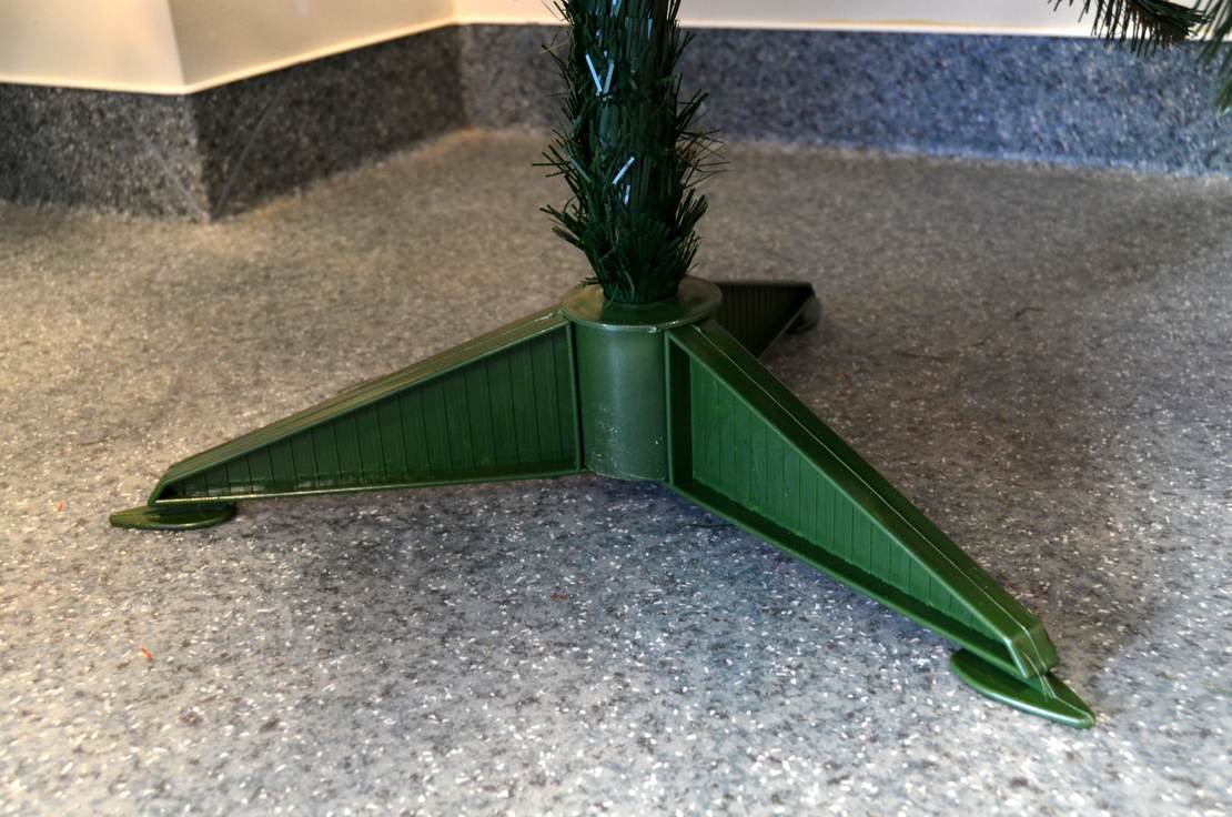 Brad artificial Christmas Deluxe by Sersimo, Royal, 150cm
