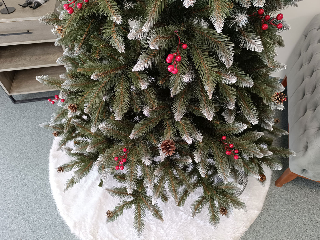 Brad artificial Christmas Deluxe by Sersimo, Frasin de Munte, 2D, 240cm