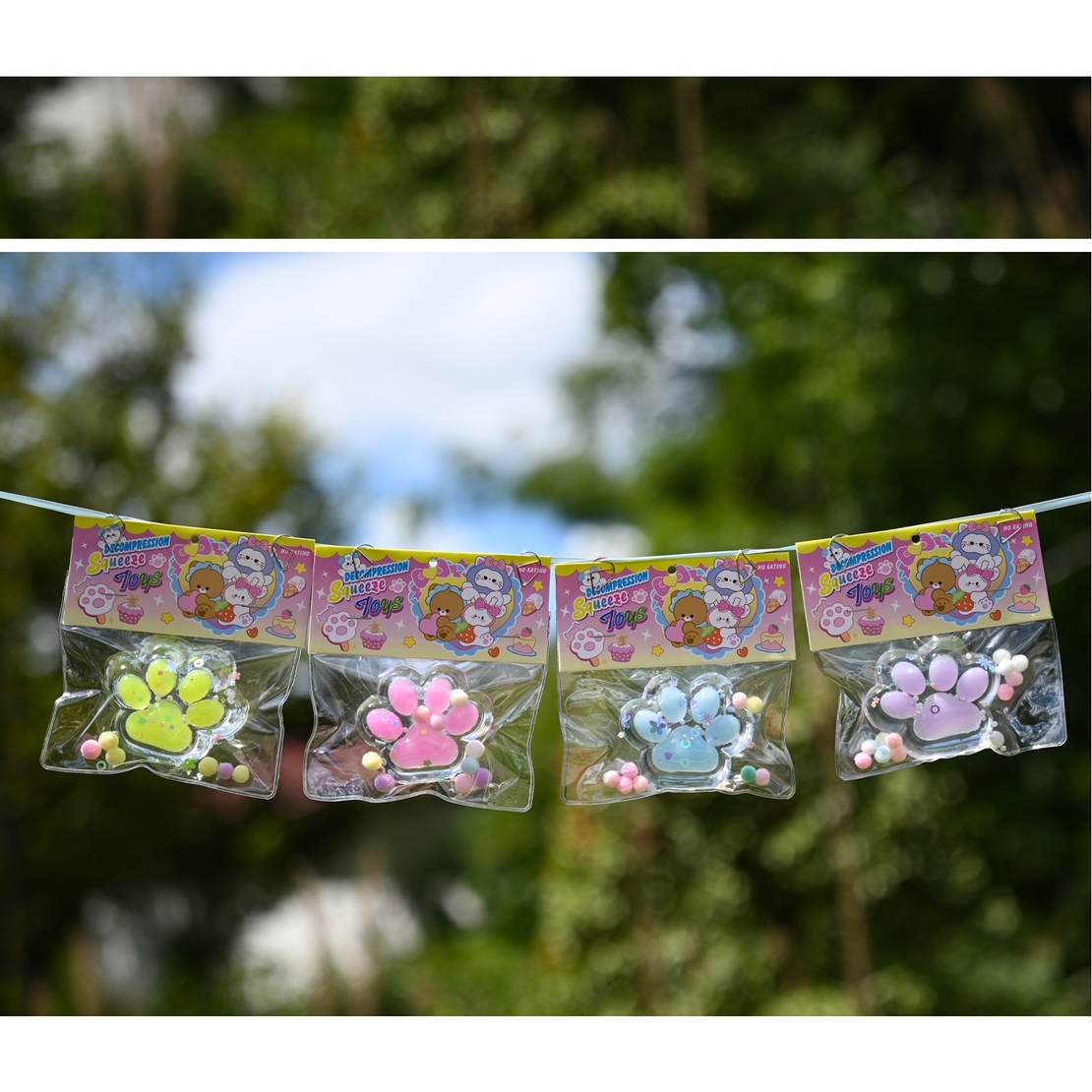 Jucarie Antistres Squishy, Flippy, cu Revenire Lenta, Labuta de Pisica Pufoasa, 7.5 cm, Ambalaj Transparent, Model 27057, Multicolor