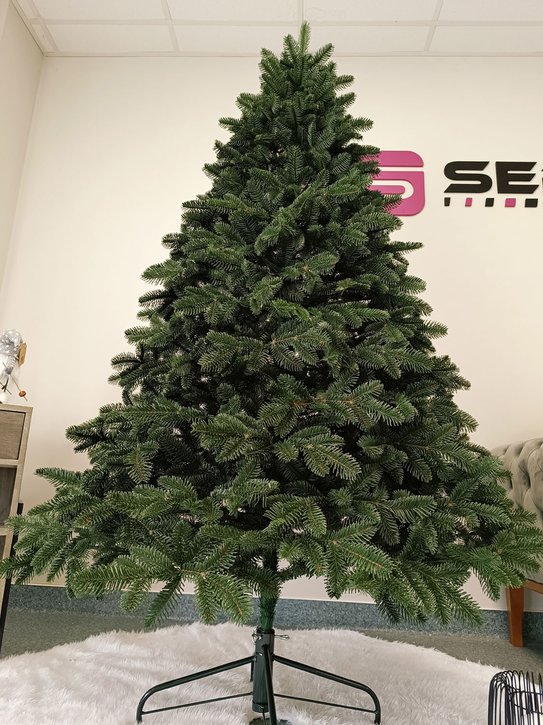 Brad artificial Christmas Deluxe by Sersimo, Canada verde, 3D, 180cm