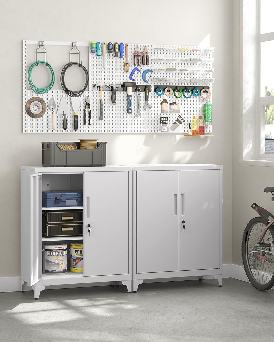 SONGMICS Dulap birou metalic cu 2 usi si sistem de inchidere, multifunctional cu rafturi reglabile, 40x80x90 cm, gri