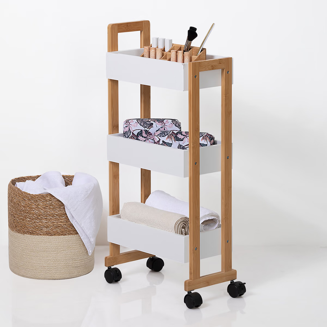 Etajera cu roti Atmosphera Natureo cu 3 niveluri, bambus si MDF, 41x20x81 cm, alb