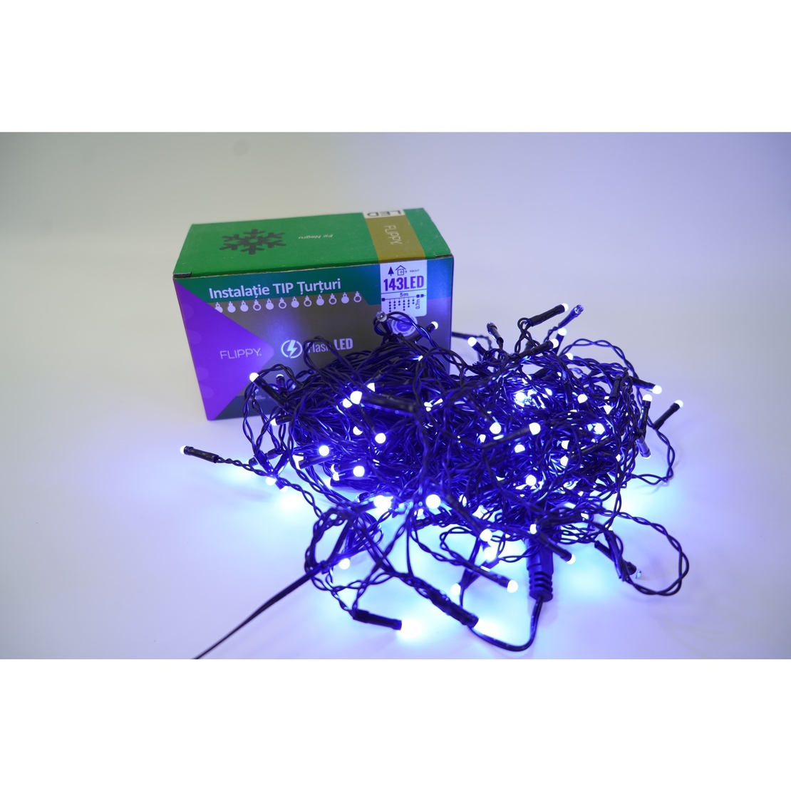 Instalatie de Craciun Flippy® Tip Turturi, Franjuri cu Flash, Sectiune 5 m, 143 LED-uri, Interconectabila, Fir Negru, Albastru,Fara transformator