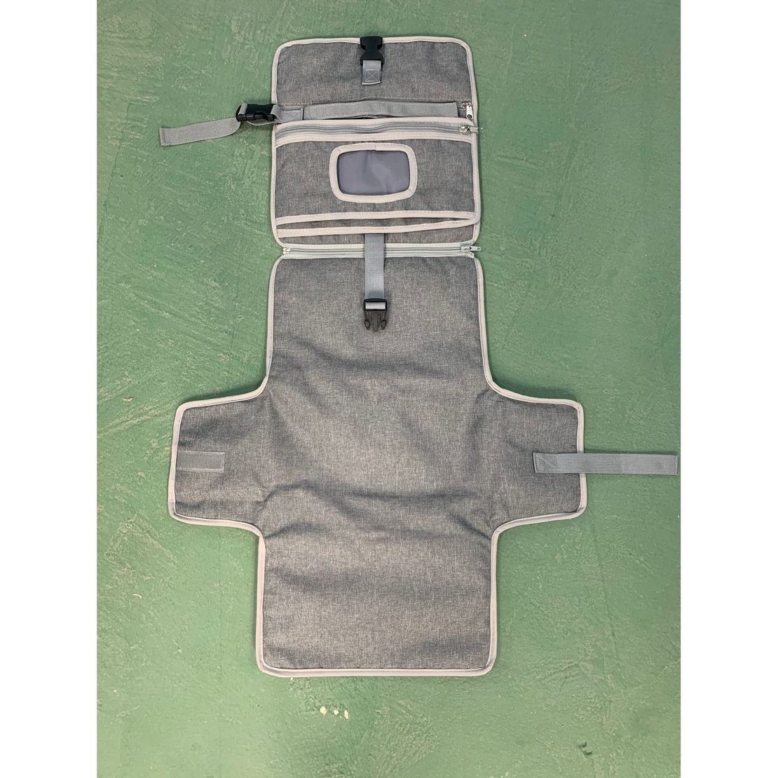 Geanta Multifunctionala, Vafy, Tip Aleza de Schimbat Scutece, Impermeabila, din Panza Oxford, cu Buzunare, Usor de Agatat, 30 x 20 cm, Gri