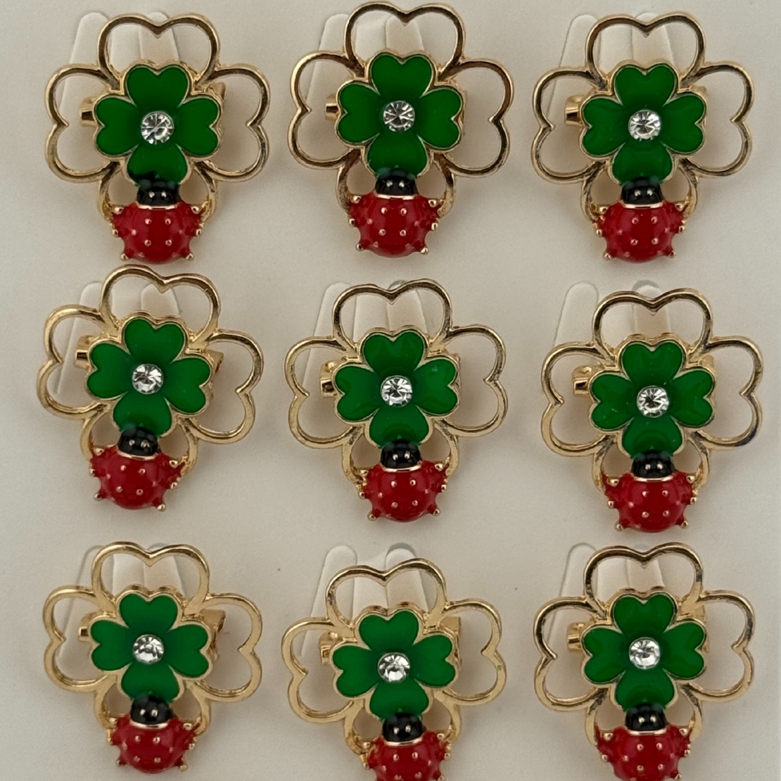 Set 12 Brose Martisor Primavara, Jolie, Model Trifoi cu Buburuza