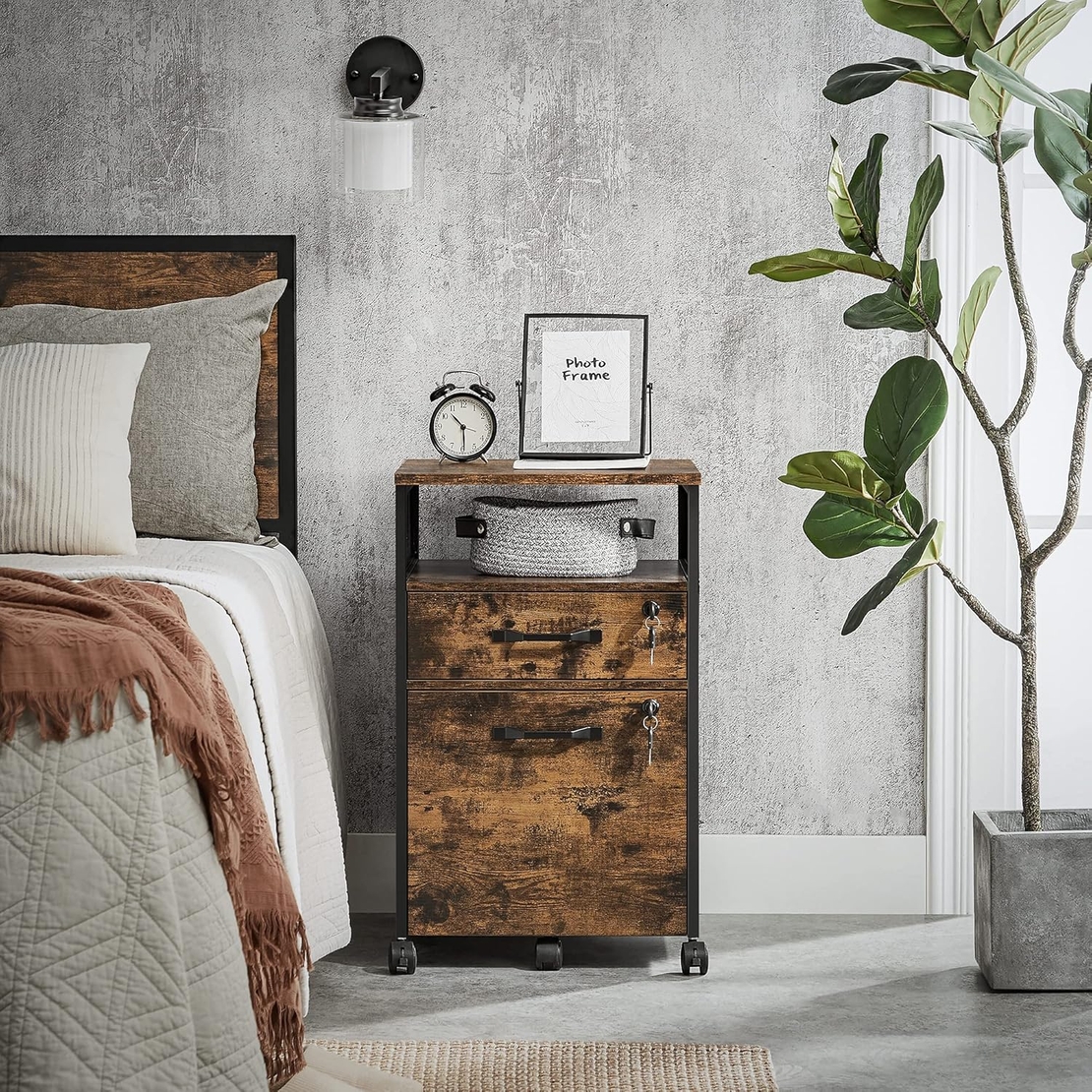 VASAGLE Dulap mobil 42x44x69 cm, cu 2 sertare si roti cu frana, compartiment deschis si suport dosare, PAL si otel, maro rustic si negru