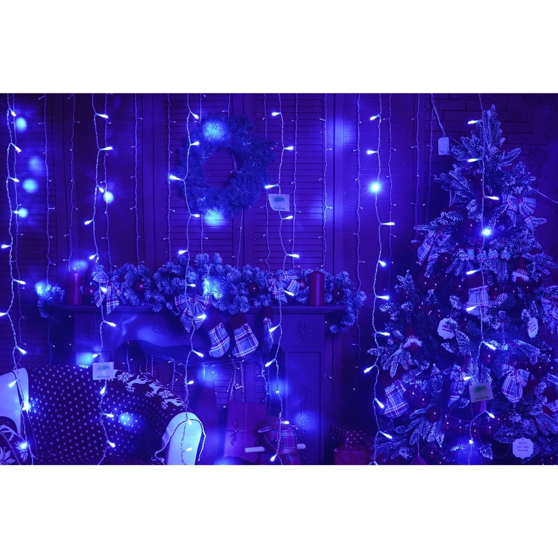 Instalatie Craciun, Tip Perdea, IP44, 8 m x 1 m, 480 LED-uri, Albastru, 8 jocuri de lumini, Transformator, Interconectabila, Prelungitor 3 m inclus, Fir transparent, Interior/ Exterior, Vafy