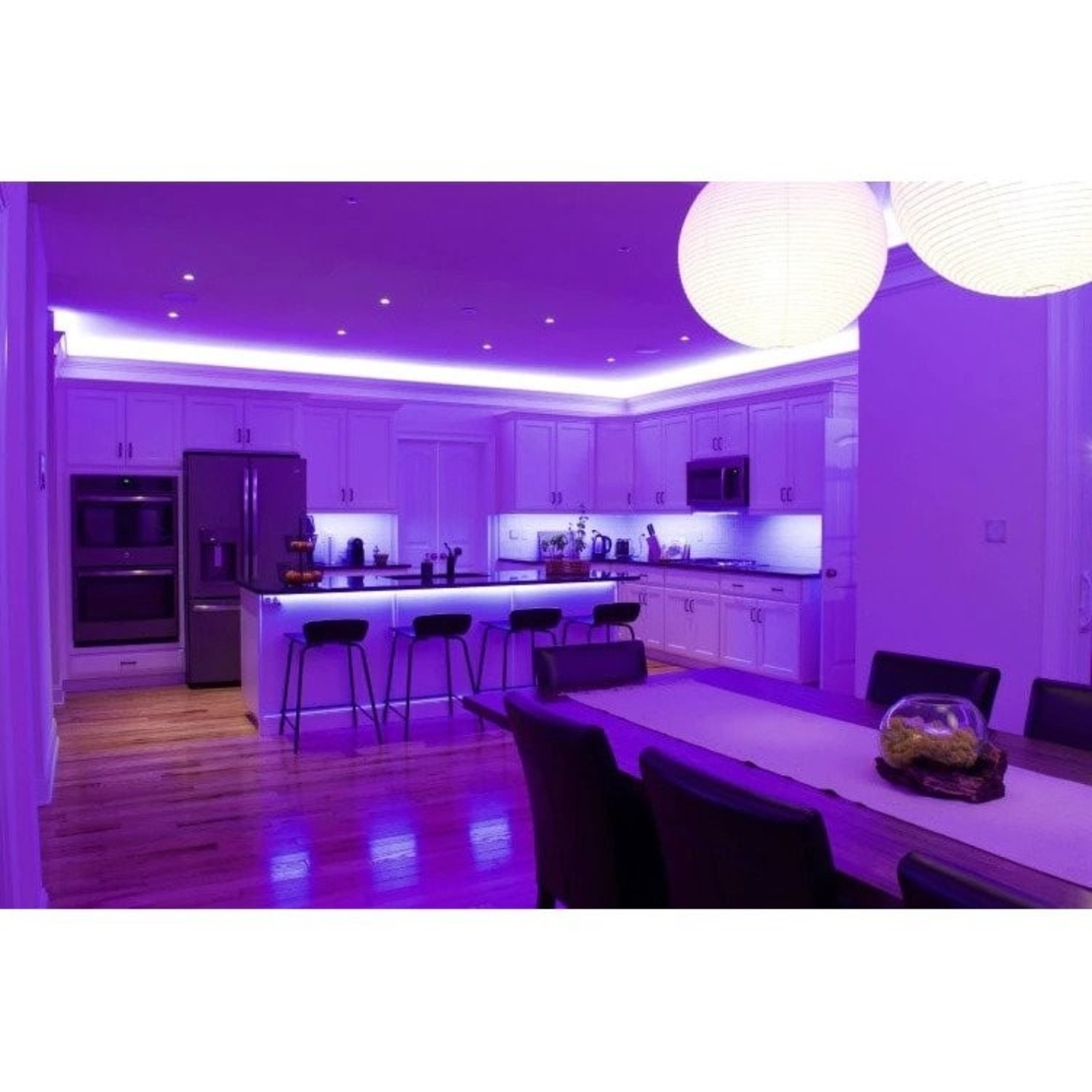 Kit Banda Led RGB SMD 5050 cu Transformator inclus Vafy - Lungime 5 M, 270 LED-uri, Telecomanda 44 taste, pentru TV, PC, Auto, IP65, Lumina Ambientala