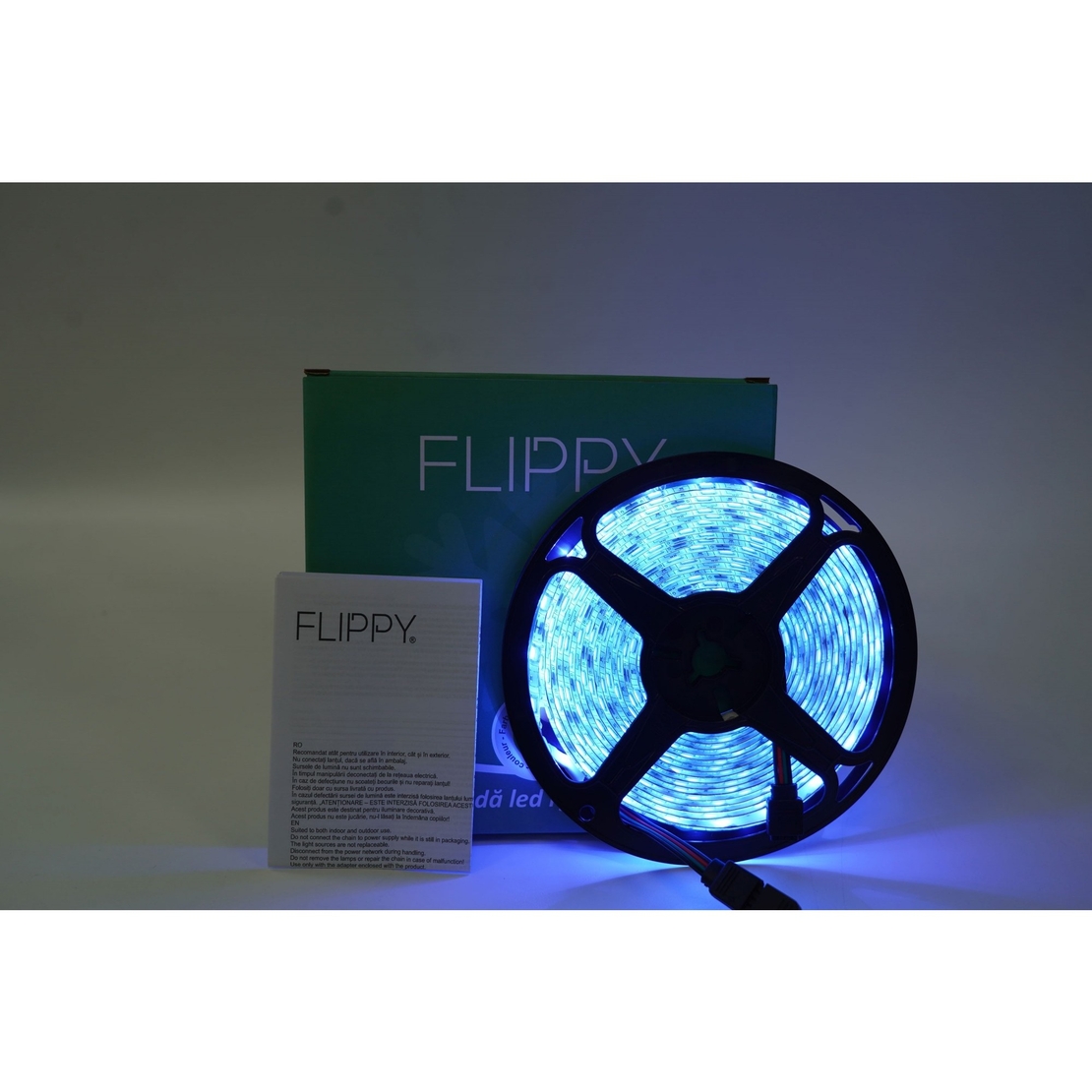 Kit Banda Led RGB SMD 5050 cu Transformator inclus Vafy - Lungime 5 M, 270 LED-uri, Telecomanda 44 taste, pentru TV, PC, Auto, IP65, Lumina Ambientala