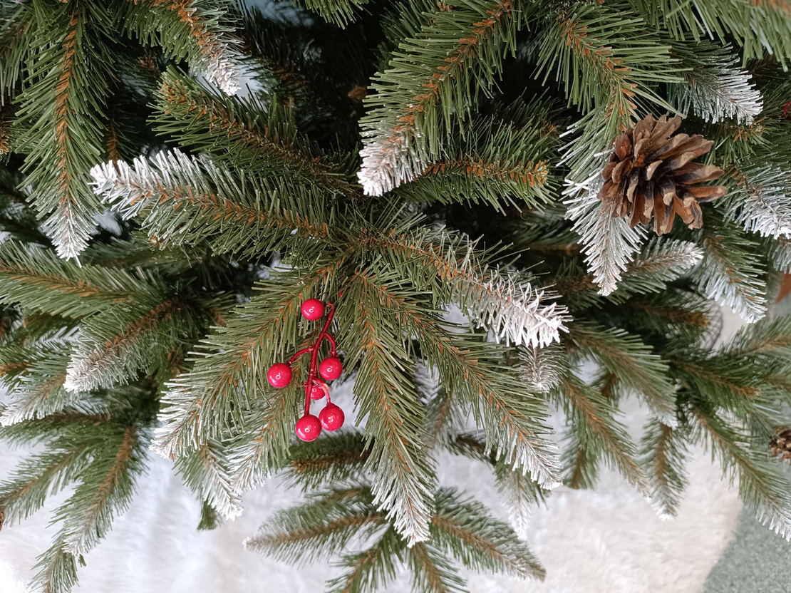 Brad artificial Christmas Deluxe by Sersimo, Frasin de Munte, 2D, 220cm