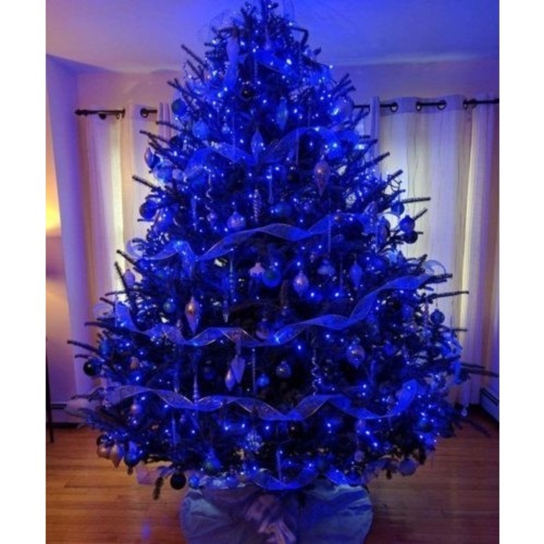 Instalatie Craciun, 45 m, 450 Led-uri ,Liniara, Albastru, 8 jocuri de lumini, Transformator cu telecomanda, Interconectabila, Prelungitor 3 m inclus, Fir Verde, Vafy