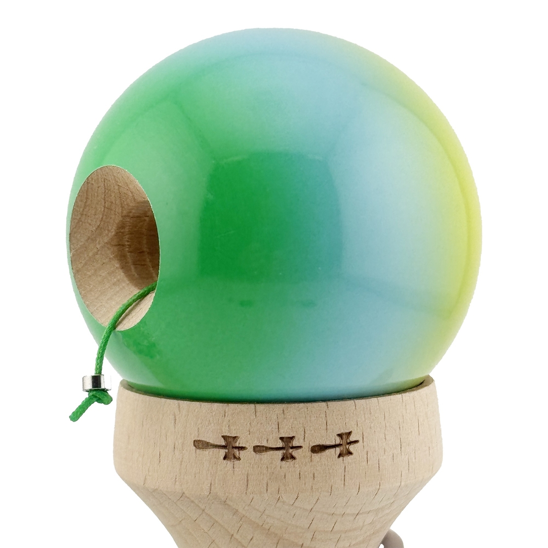 Kendama X Originala, Profesionala, Flippy, Super Sticky cu Cupe Mari KING SIZE V3, Gaura in Baza, Rulment Metalic, din lemn 18 cm, Ata 62/65 cm, Gradient Galben/Albastru/Verde