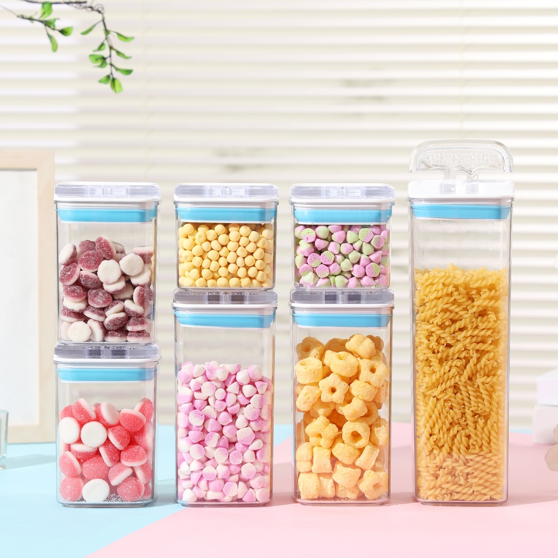 Cutii de Depozitare Alimente, Flippy, Set din 7 Cutii de tip Container, 2x0.5 l, 2x0.8 l, 2x1.2 l, 1x1.9 l, Recipiente pentru Cereale in Bucatarie, Transparente cu Capac Albastru-Alb