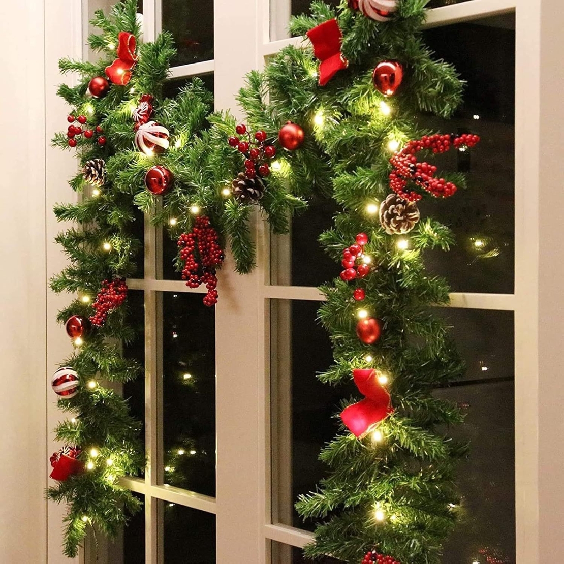 Ghirlanda de Craciun, Flippy, din Brad Artificial cu Decoratiuni, cu Baterii, 50 LED-uri, 270 cm, Verde
