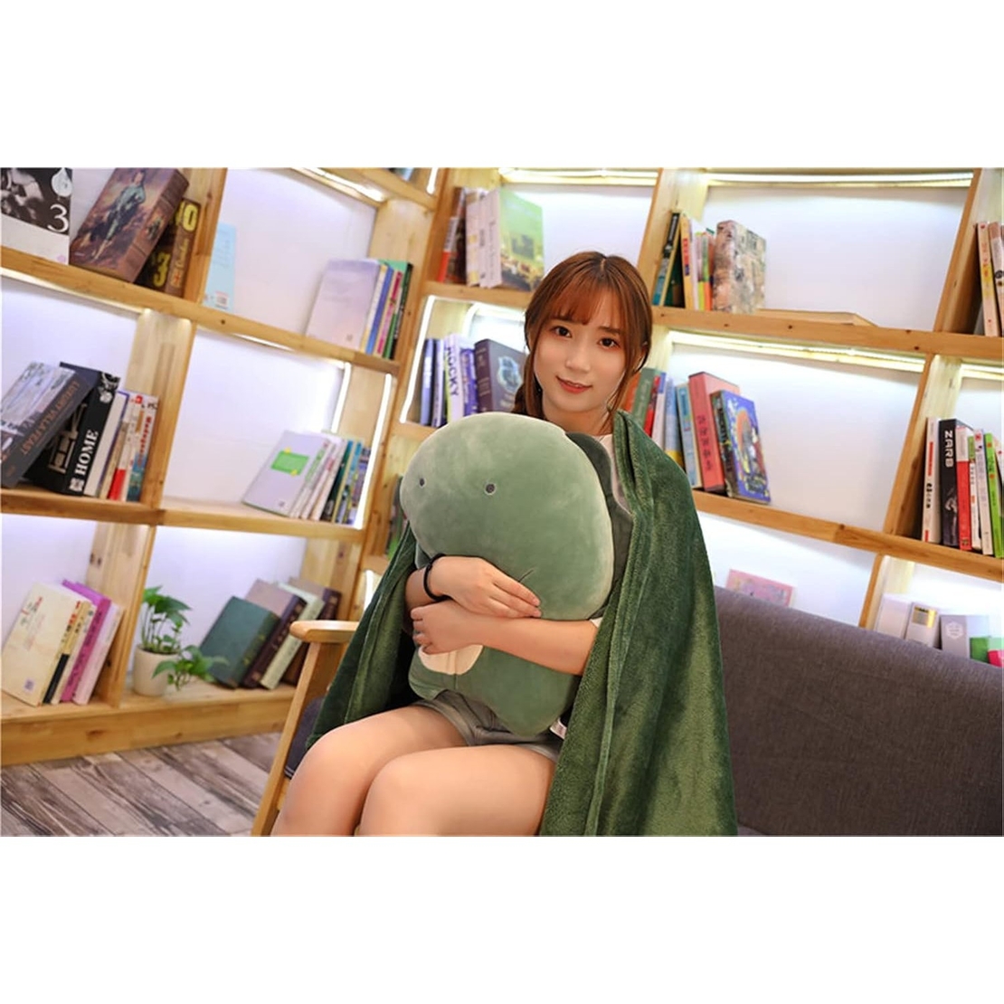 Patura 2in1 pentru Pat sau Canapea, Vafy, Model Jucarie Dinozaur cu Spatiu de Depozitare Patura, Microfibra, 1x1.7 m, Verde