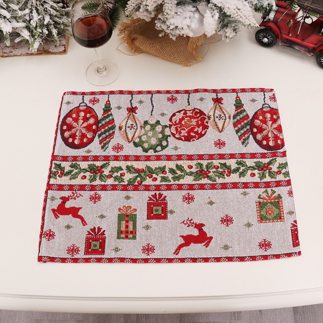 Servet pentru Masa, Flippy, Model Globulete si Cadouri, Tematica Craciun, 43 x 34 cm, Rosu