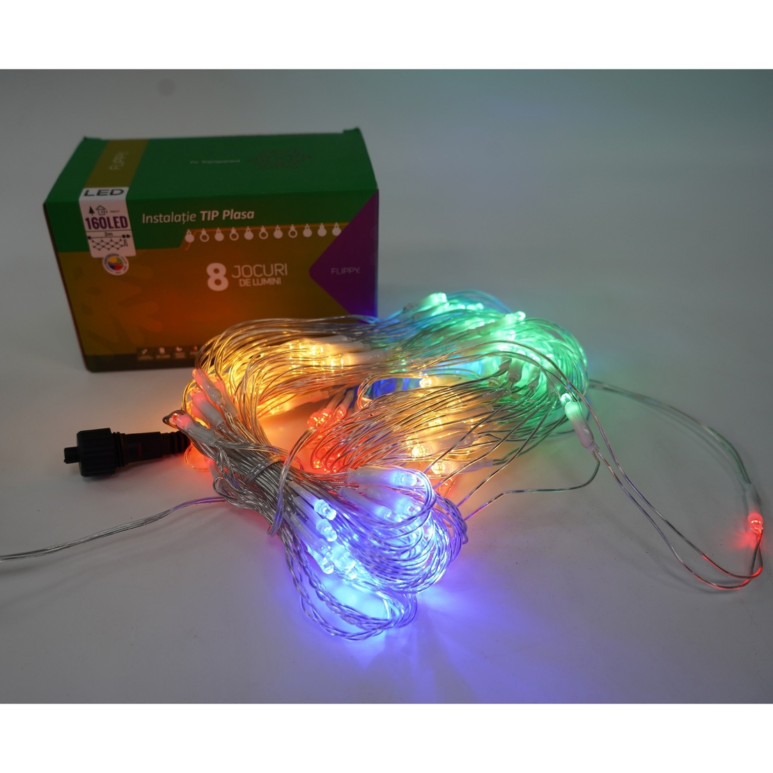 Sectiune Instalatie de Craciun Vafy, Tip Plasa, 160 LED-uri, 2 m x 2 m, 8 jocuri de lumini, Interconectabila, Fir transparent, Multicolor