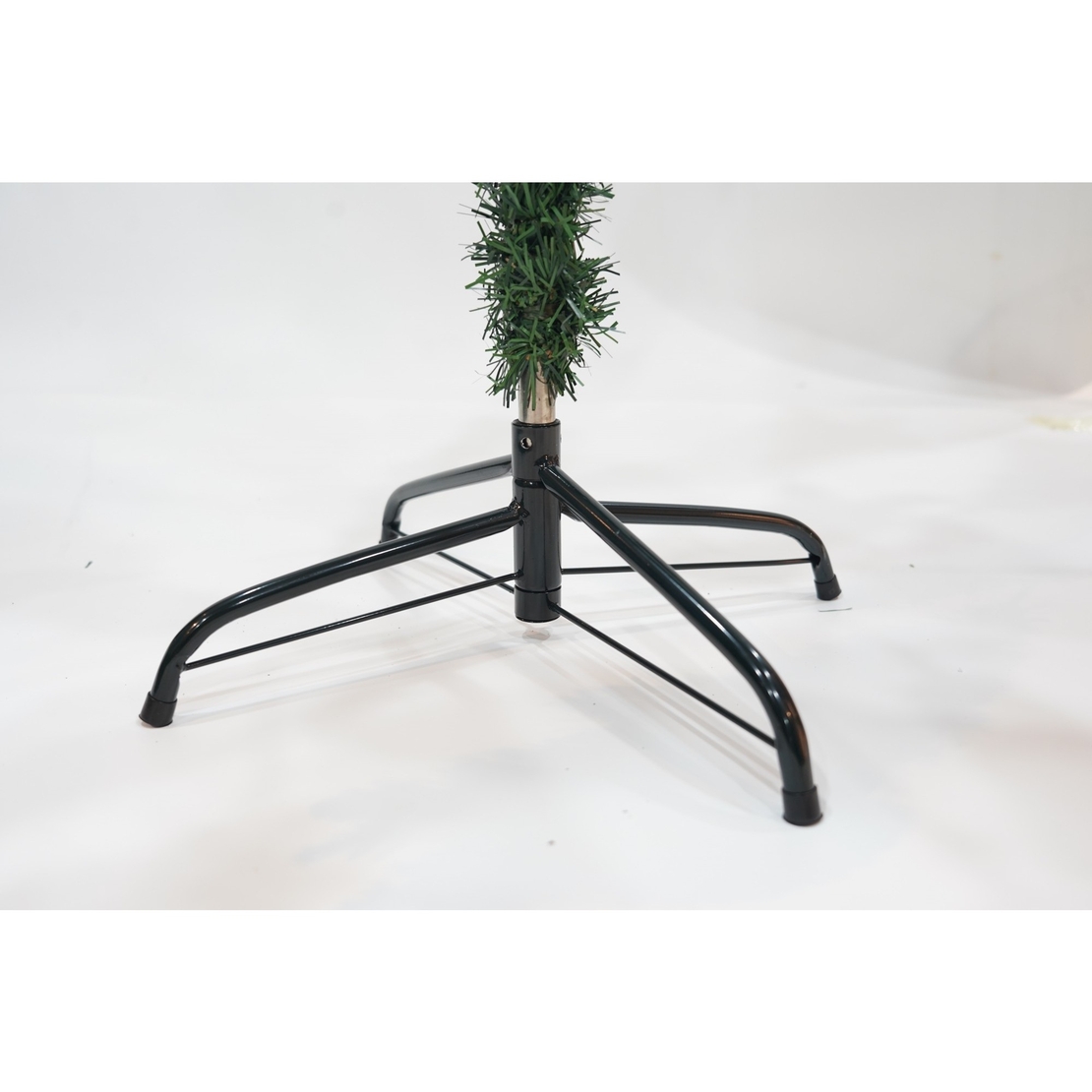 Brad Artificial de Craciun bogat, Flippy, 1.8 m inaltime, 918 ramuri verzi inzapezite, Verde, Decorat, Interior/ Exterior
