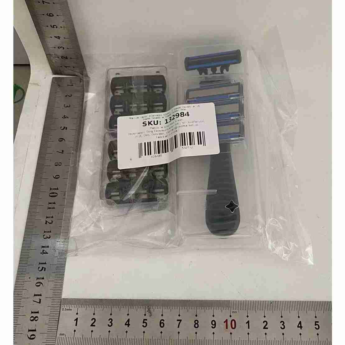 Aparat de Ras Manual, Flippy, din Otel Inoxidabil, Suport Lama + 10 Capete de Schimb Incluse, Cutie pentru Lame, Negru