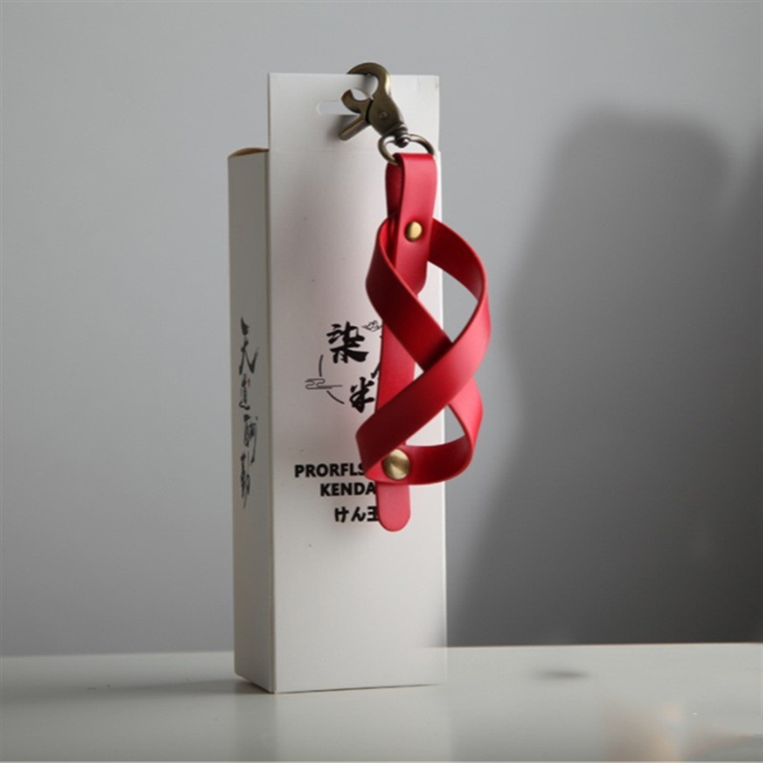 Husa pentru Kendama, Flippy, Husa de Depozitare pentru Kendama, din Piele Ecologica, Catarama cu Agatare pentru Transportare, Breloc 8, 12 x 6 cm, Rosu
