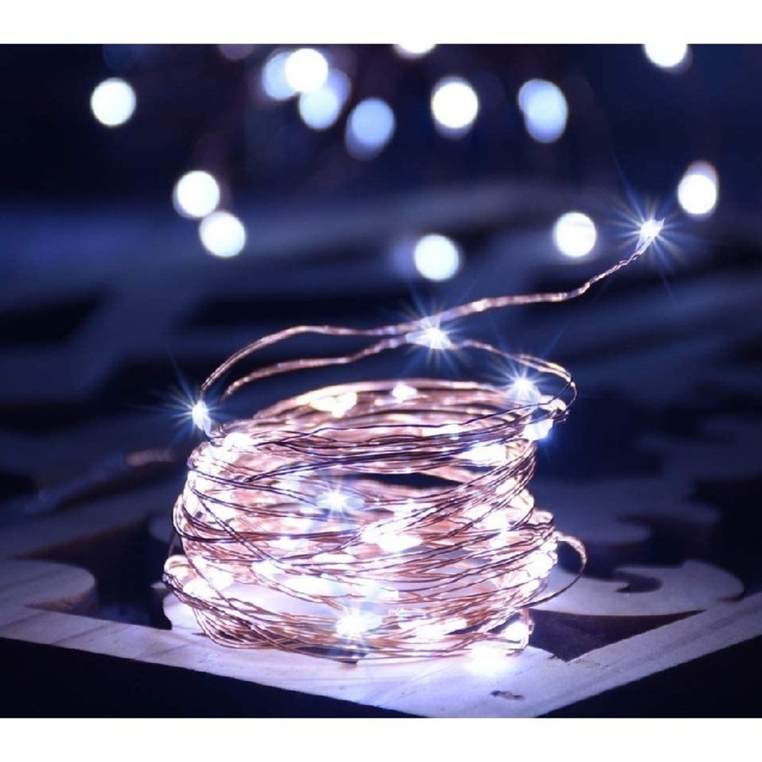 Instalatie de Craciun Liniara, Vafy®, Tip Liniara, Fir Cupru, 8 Jocuri de Lumini, cu Telecomanda, 10 m, 100 Led-uri, Alimentare USB, 4.5V, Alb Rece
