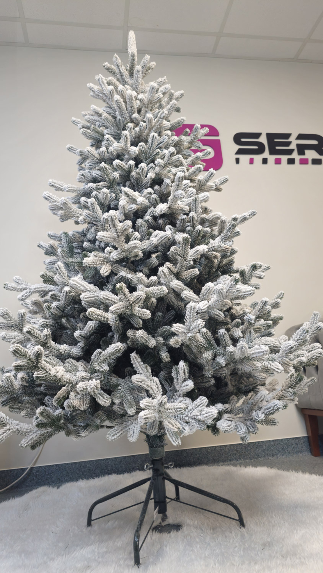 Brad artificial Christmas Deluxe by Sersimo, Viena Select nins, integral 3D, 180cm
