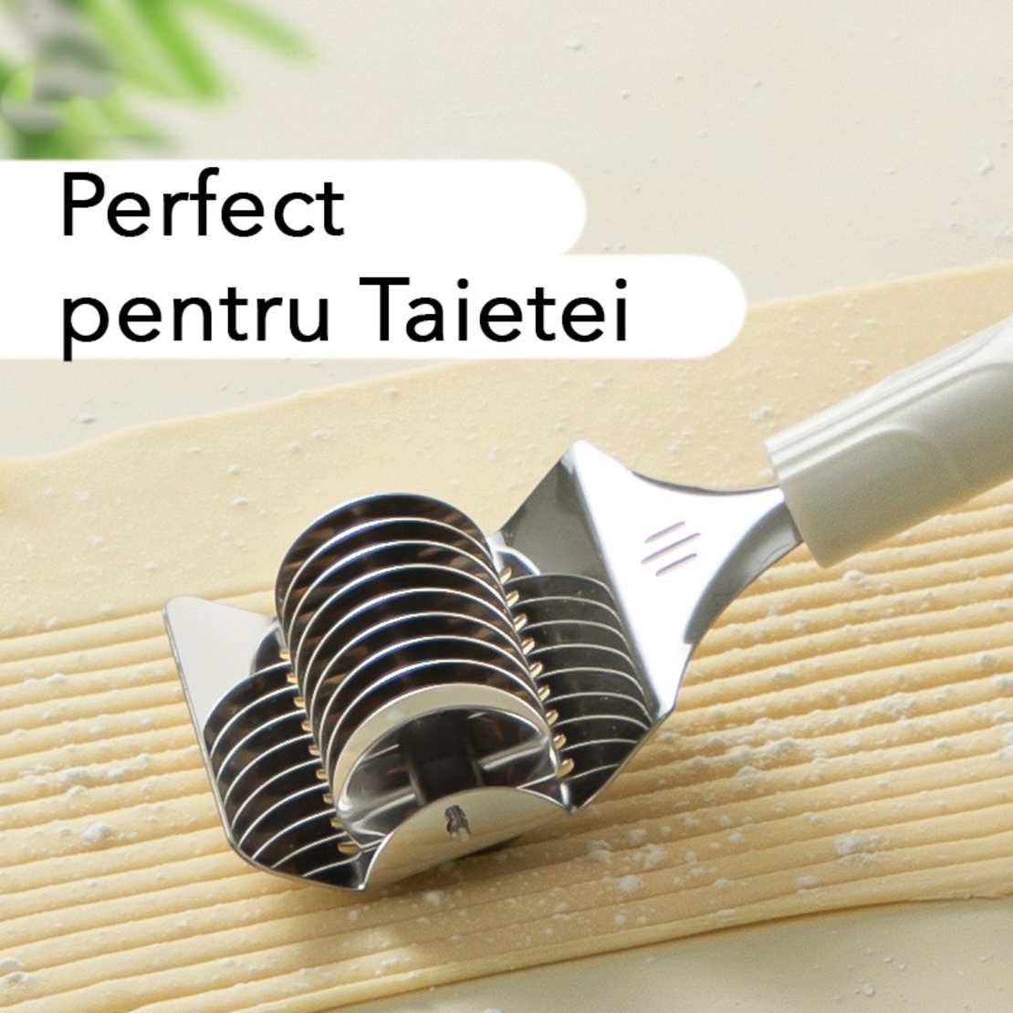Dispozitiv de taiat Taietei, Flippy, din Plastic cu Inox Razatoare, Curatator de Legume-Fructe, Maner Anti Alunecare, 22 x 6.5 cm Alb