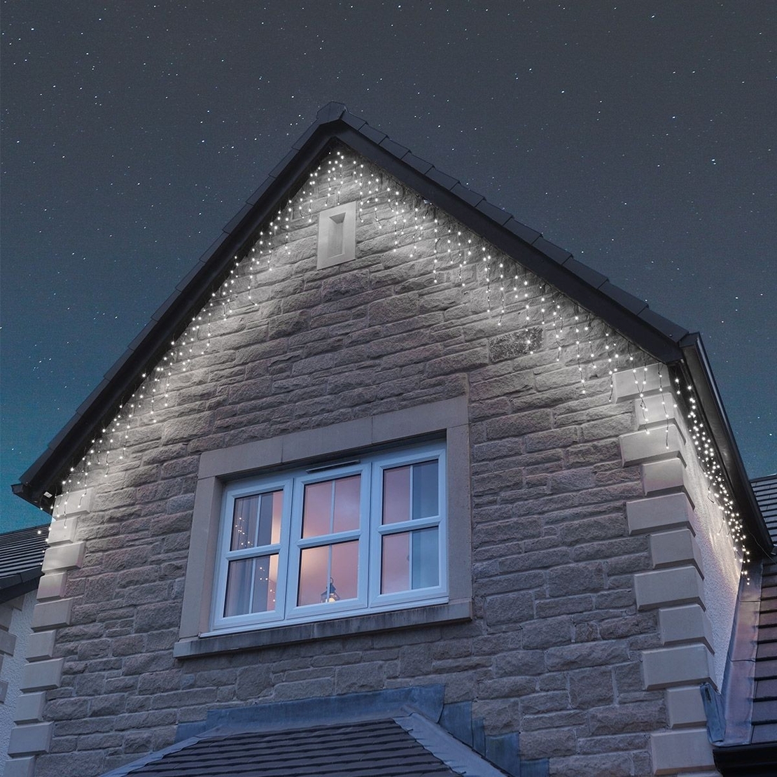 Instalatie Craciun Profesionala de Exterior IP65, 100 m, 2400 Led-uri Mari ,Franjuri, Alb rece, Flash, Alimentator, Interconectabila, Prelungitor 6.5 m inclus, Fir Negru Cauciucat, 220v, Vafy