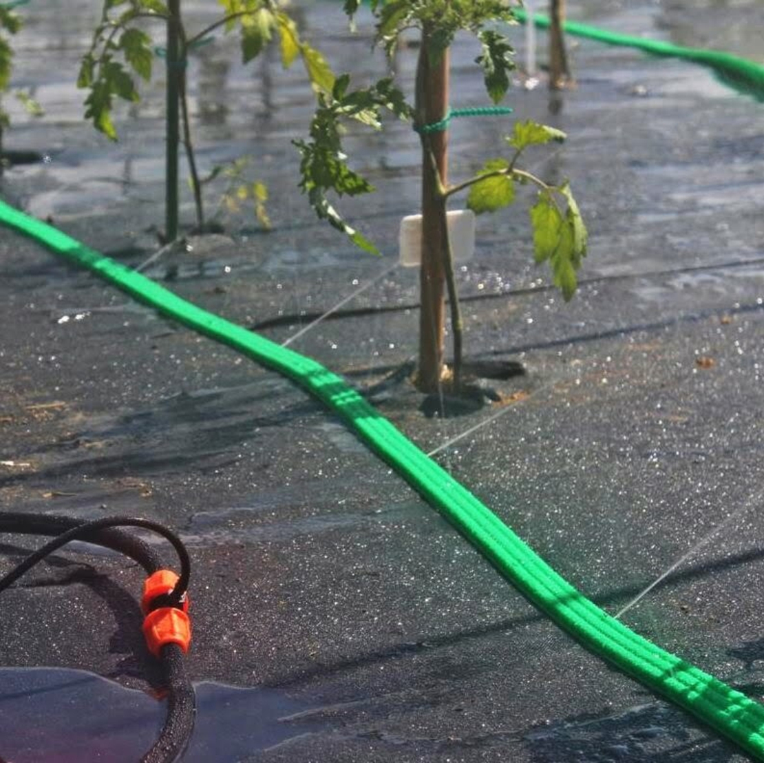 Furtun picurare pentru irigare gradina, 3 tuburi interne, distributie uniforma apa, 15 m, negru