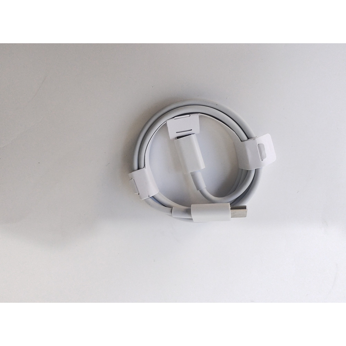 Cablu de date si de incarcare Tip-C, 3 A, 1 metru, Flippy, Alb
