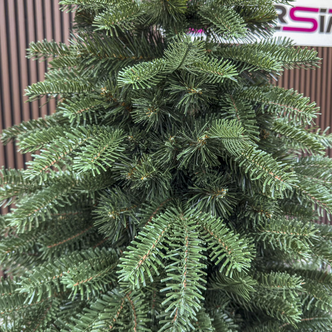 Brad artificial Christmas Deluxe by Sersimo, Norvegia verde, mix 2D+3D, 230 cm