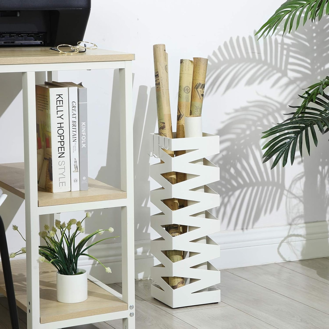 SONGMICS Suport metalic pentru umbrele, cu carlige si tava de picurare, 15x15x49cm, alb