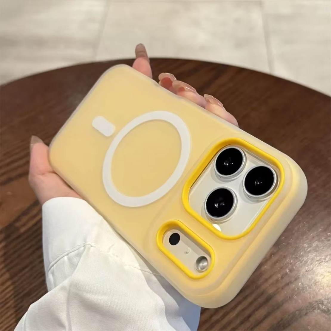 Husa Telefon Jelly Magnetic 2in1, Vafy, Compatibila cu Apple iPhone 17 Pro, din PC+TPU, Magsafe, Finisaj Mat, Portocaliu