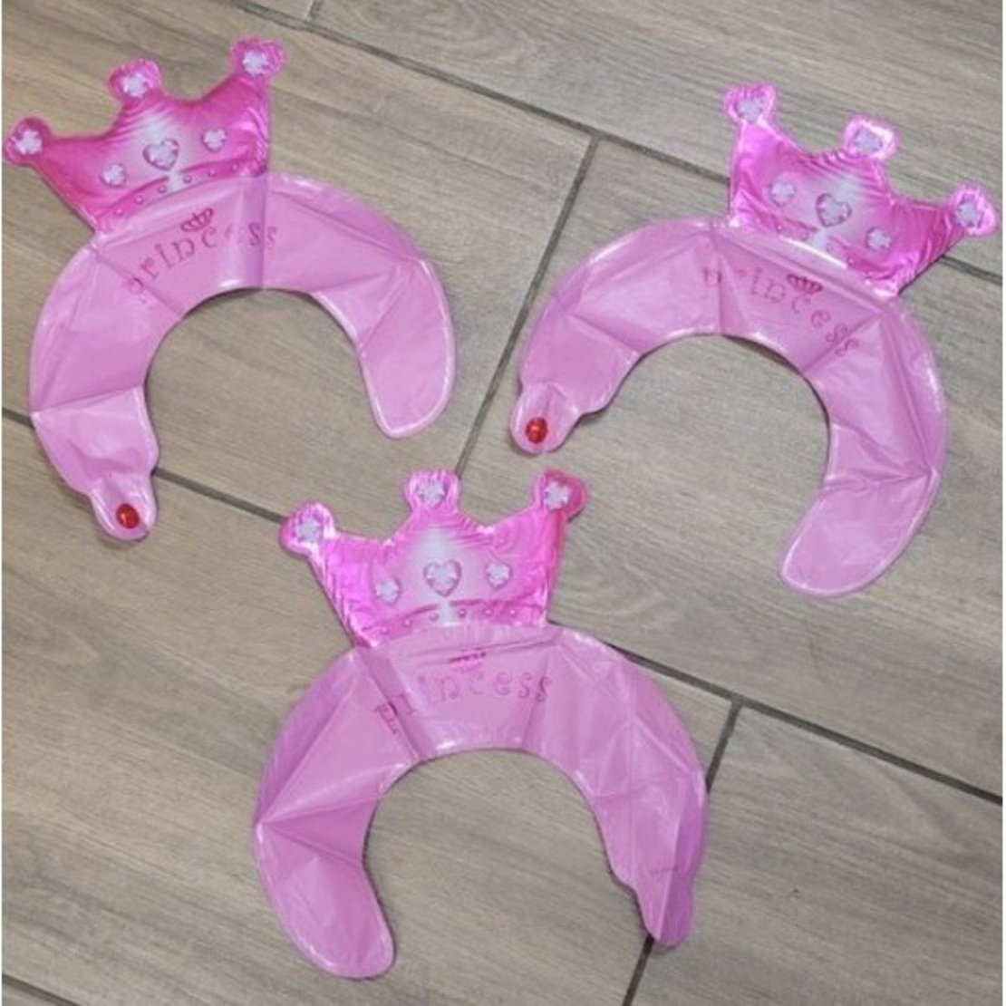 Balon din Folie Metalizata, Vafy, Tip Coronita cu Urechi, Model Coronita de Printesa, Ambalaj Individual, Pai Inclus, Umflare cu Aer sau Heliu, 30 x 27 cm, Roz