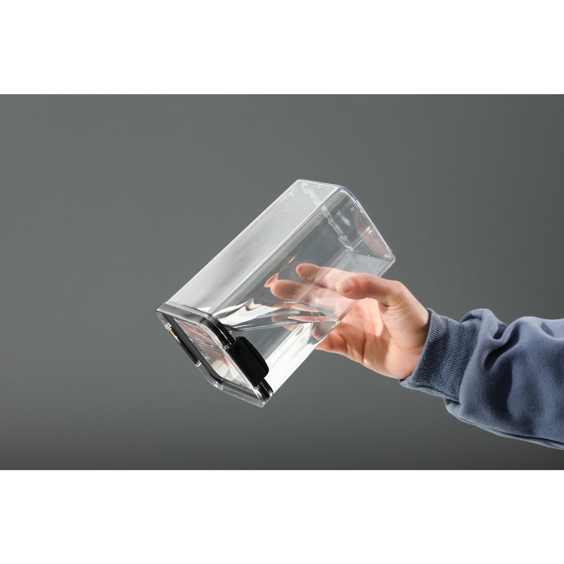 Recipient din Plastic, Flippy, pentru Alimente/Obiecte, Inchidere Ermetica, 10.2 x 24.2 cm, 1800 ml, Transparent